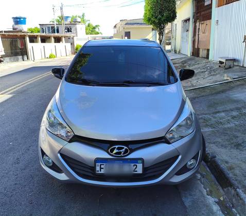 HYUNDAI HB20S 1.6 PREMIUM 16V FLEX 4P AUTOMÁTICO HYUNDAI HB20S 1.6 PREMIUM 16V FLEX 4P AUTOMÁTICO